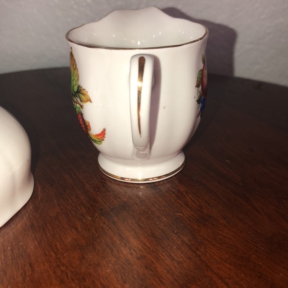 4️⃣ FOR $🔟! VINTAGE CLARENCE BONE CHINA SUGAR CUP AND CREAMER SET - Picture 7 of 12
